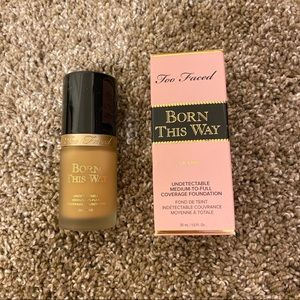 Too Faced Born This Way foundation